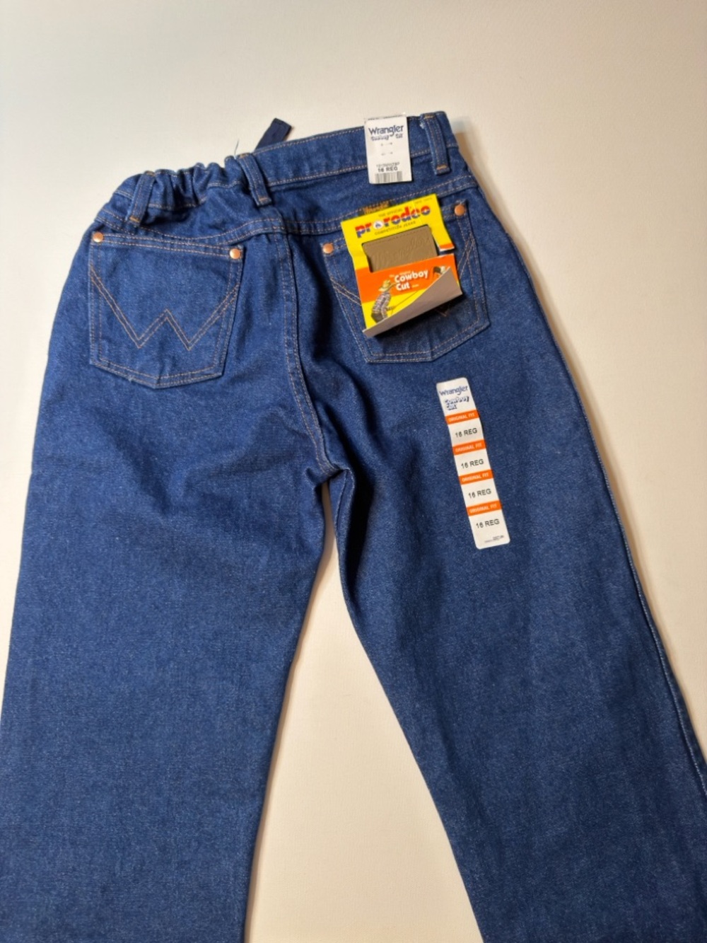 NWT Boy's Wrangler Cowboy Cut Competition Jeans Size 16R (KB5) - Picture 7 of 10